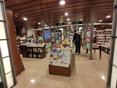 -诚品书店(敦南店)