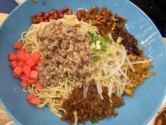 贵州肉燥拌面-贵凤凰贵州米粉(清河和盈中心店)