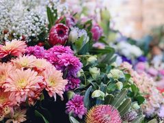 -FLOVIE FLORIST CAFE