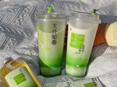 -奈雪的茶(M+世纪都会广场店)