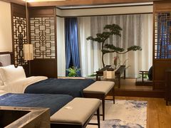 -AI住未来酒店(西安钟鼓楼五路口地铁站店)