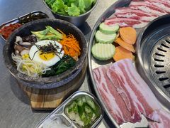 -哈哈碳都·牛肋条无限自助烤肉(台江万达店)