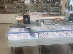 -潘多拉眼镜·蔡司依视路明月(潘家园店)