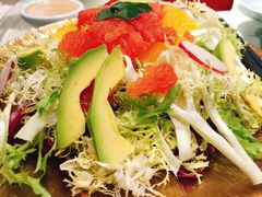 牛油果西柚蔬菜沙拉-望湘园·小雅(德基店)