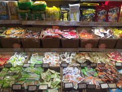 零售区-来伊份(香积寺路店)