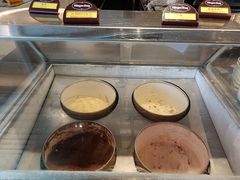 -圣丰索菲特·2 On 988 Café 自助餐厅