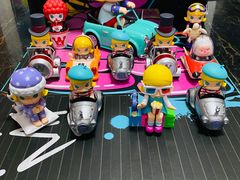 -泡泡玛特POPMART(柏威年购物中心店)