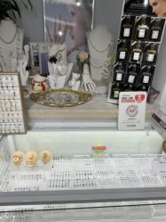 -AI艾耳·专业手工耳洞·穿孔美学馆