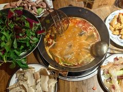 -贵厨酸汤牛肉(小十字店)