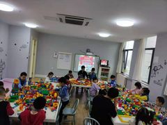 -洪恩幼儿园