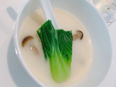 季节鲜时菌-世博源公馆·本帮融合菜·主题包厢·江景餐厅