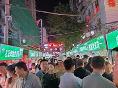 -正宁路小吃夜市