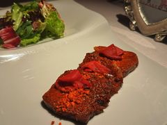 -弦月窗LUNETTE BY AMANDA(复兴路店)