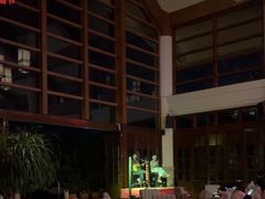 -亚龙湾喜来登·美景台大堂吧