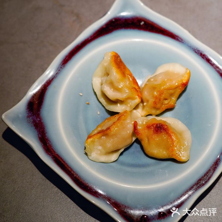 🌟  海胆九吃爆火全网，开启舌尖沉浸式鲜味之旅‼️