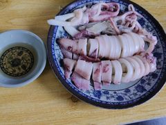 清蒸整鱿鱼-福州人铭小吃