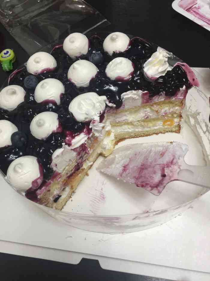 伯利恒面包(明天广场店)-"昨天去给姑姑买蛋糕 付款的过程中自己手滑.