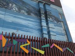 -家乐福南翔店停车场