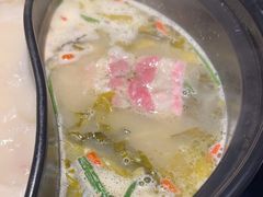 老坛酸菜肚片锅-捞王猪肚鸡火锅(昆山店)