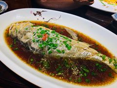 广式蒸黄鱼-馬蘭花開(车站大道店)
