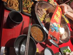 -谭鸭血老火锅(万象九宜城店)