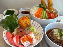 -蟹犇前•帝王蟹雪蟹(陆家嘴店)