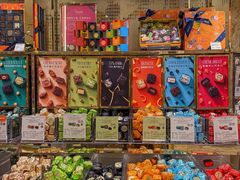 -VENCHI 闻绮(北京国贸商城店)