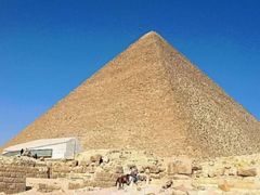 -吉萨金字塔群