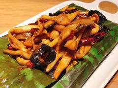 包烧杂菌-云水瑶意境云南菜餐厅(大悦城店)