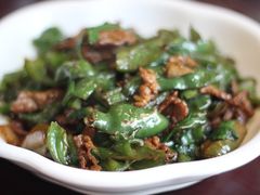 农家小炒肉-何氏排骨(左家塘店)