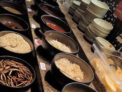 -佬土鹅肠火锅(解放路店)