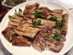 -五稻厨房粤西菜(新闻店)