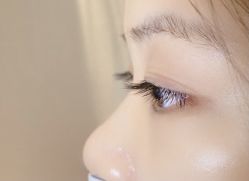 -七月美睫 美甲