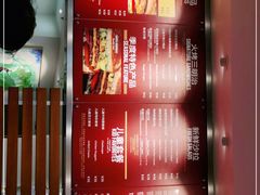 -The Habit Burger Grill 哈比特汉堡(世博店)