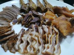 -天鹅到家·保姆月嫂育儿嫂(蔚蓝海岸店)