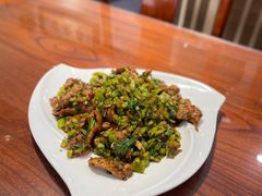 怪味牛柳-恩宏德餐馆(平山道店)