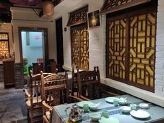 -巷子里小酒馆(西三道街店)