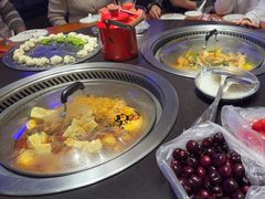 -山河屯铁锅炖(哈西站店)