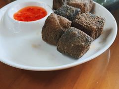 -芦茨金富饭庄·25年老字号·专做稻草鸡