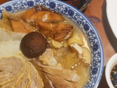 本帮蒸三鲜-三林本帮馆(中林街店)