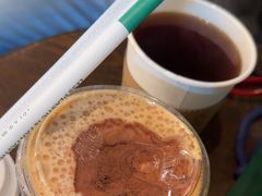 -星巴克臻选(南京金茂览秀城店)