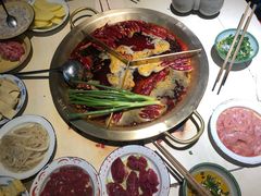 -叁口煮老火锅(东升店)