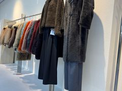 -肃宁华斯国际裘皮城