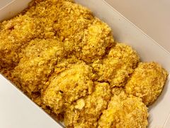蟹黄肉松小贝-鲍师傅糕点(八一馆店)