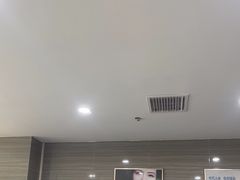 -上海仁爱医院口腔科 · 种植