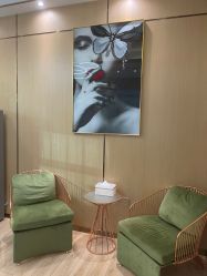 -香港倾城国际·美容美体中心