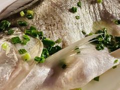 招牌清蒸钱塘江白条-柳莺湖上·湖景餐厅·江南菜(西湖店)