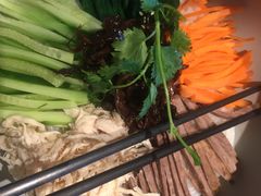 -云海肴·汽锅鸡·云南菜(天山百盛优客店)