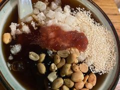 -包整·丝娃娃(一览甲秀楼风景店)