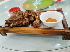 -绿雅居原生态农庄(小涌店)